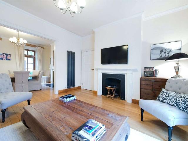 House for rent in Chelsea, Greater London