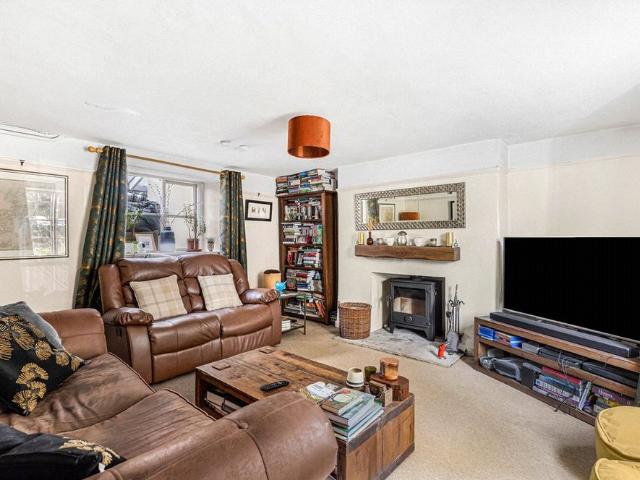 House for rent in East Kennett