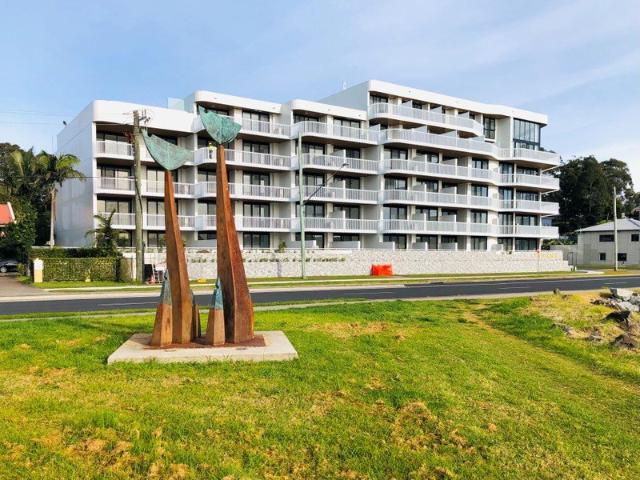 House for sale in Batemans Bay, New South Wales