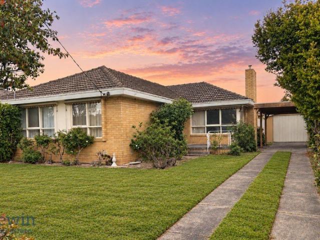 House for sale in Cheltenham, Melbourne