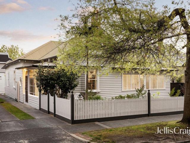 House for sale in Surrey Hills, Melbourne