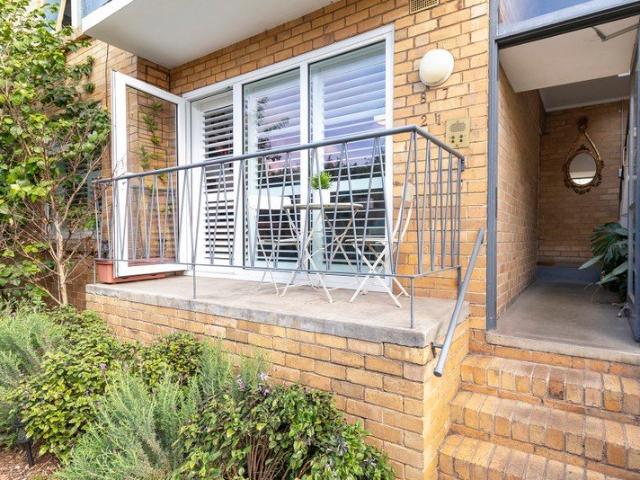 Apartment for sale in Camerons Creek, Victoria