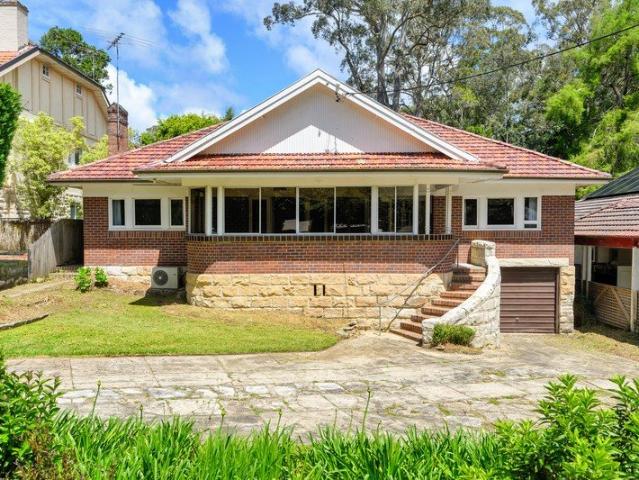 House for sale in Upper North Shore, Sydney