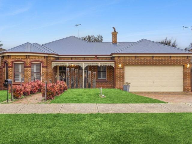 House for sale in Leopold, Victoria