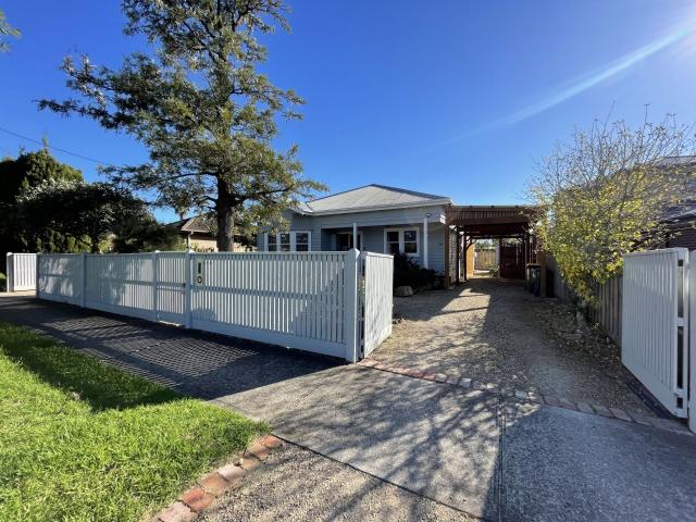 House for rent in Camerons Creek, Victoria