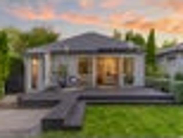 House for sale in Edgeware, Papanui-Innes Community