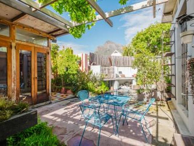 House for sale in Cape Town, City of Cape Town