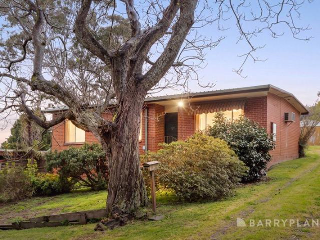 House for sale in Montrose, Melbourne