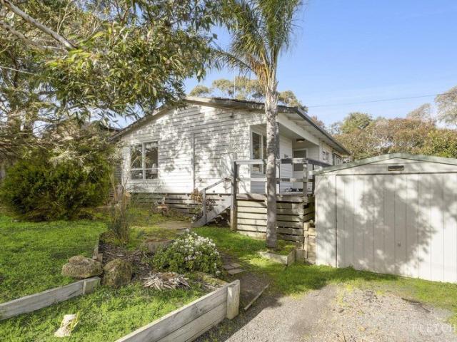 House for sale in Ocean Grove, Victoria