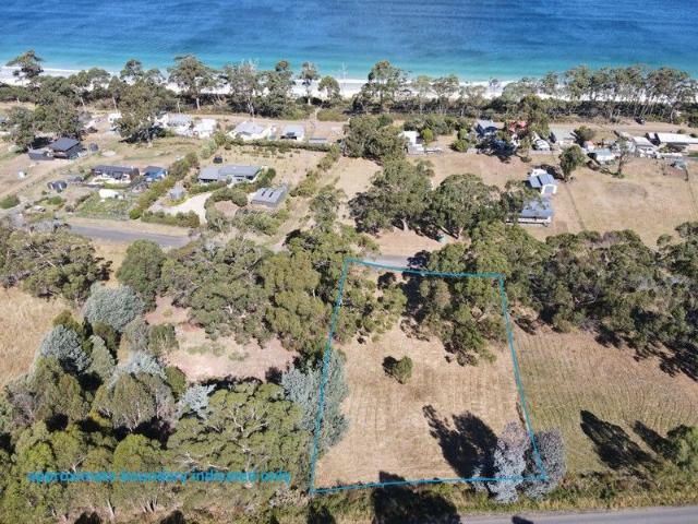 Land for sale in Surveyors Bay, Tasmania