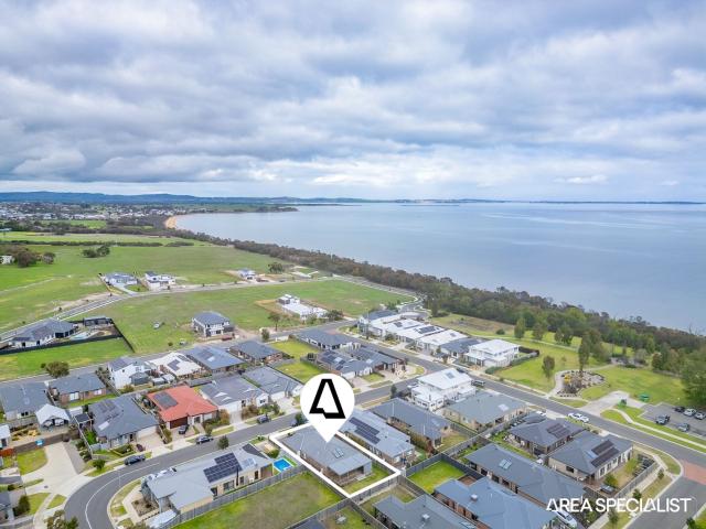 House for sale in Corinella