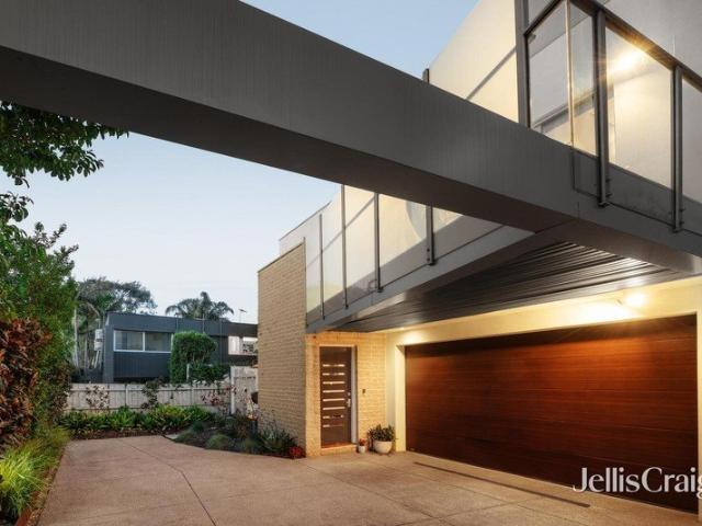Townhouse for sale in Beaumaris, Melbourne