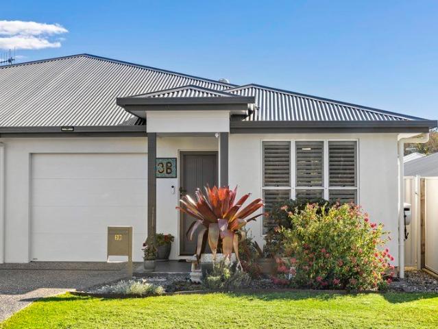 Apartment for sale in Lake Cathie, New South Wales