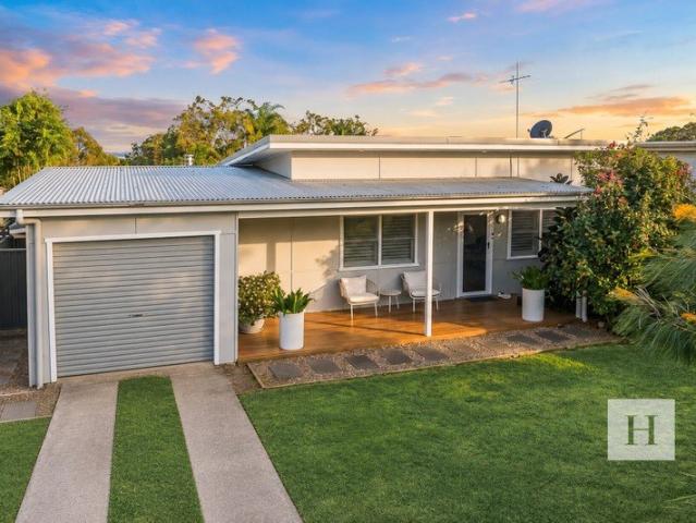 House for sale in Budgewoi, New South Wales