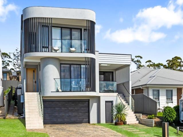 House for sale in Mollymook, New South Wales