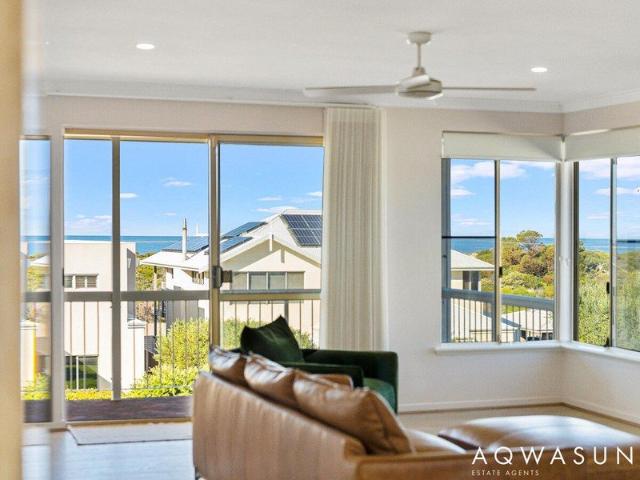 House for sale in Golden Bay, Western Australia