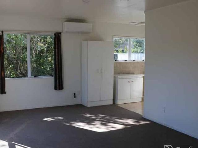 Townhouse for rent in East Tamaki, Oroua County
