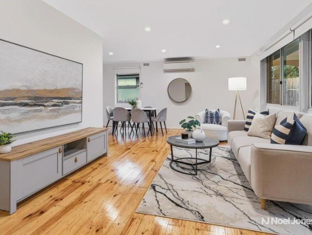 House for sale in Chirnside Park Country Club Estate, Melbourne