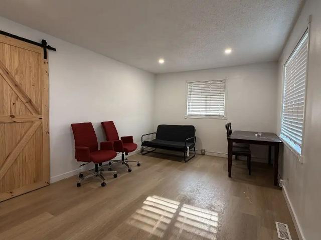 Apartment for rent in Forest Lawn, Calgary
