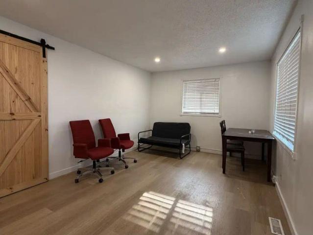 Apartment for rent in Forest Lawn, Calgary