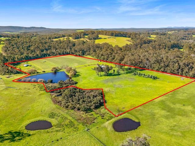 Cottage for sale in Denmark, Western Australia