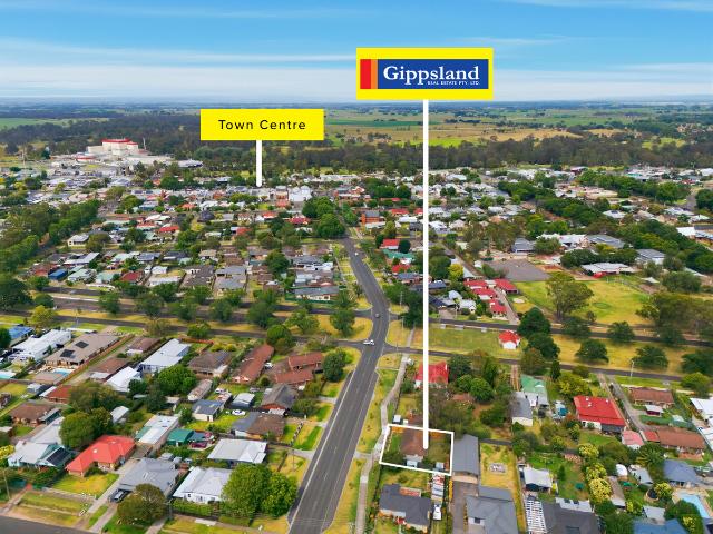 Townhouse for sale in Maffra, Victoria