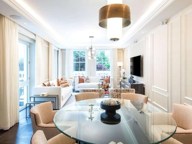 Apartment for rent in Kensington, Greater London