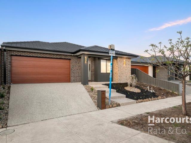 House for sale in Lyndarum North, Melbourne