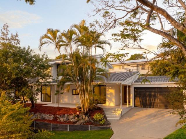 House for sale in Kenmore, Greater Brisbane