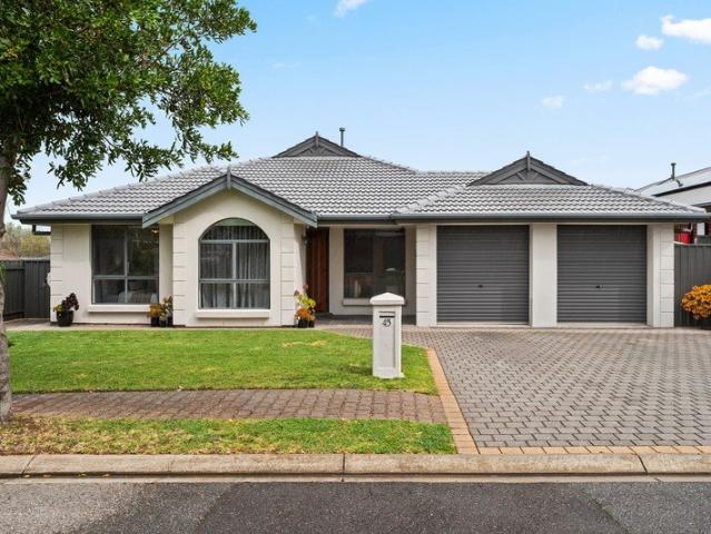 House for sale in Sheidow Park, Adelaide
