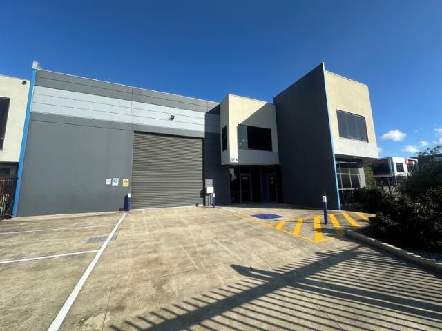 Warehouse for rent in Northpark Estate, Melbourne