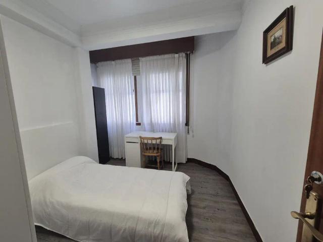 Apartamento en alquiler en Os Mallos, A Coruña