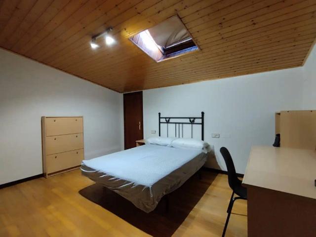 Apartamento en alquiler en Os Mallos, A Coruña