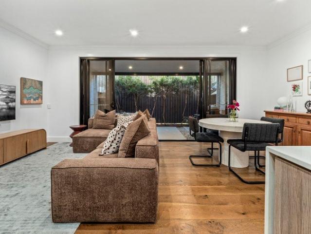 Townhouse for sale in Toombul, Queensland