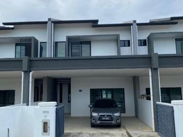 Terraced House for rent in Bintulu