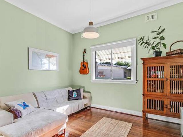 House for rent in Cockburn, Western Australia