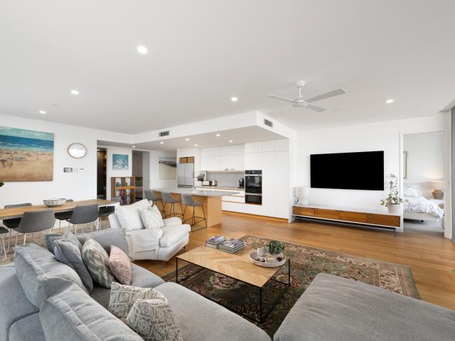 Apartment for sale in Kings Creek, Queensland