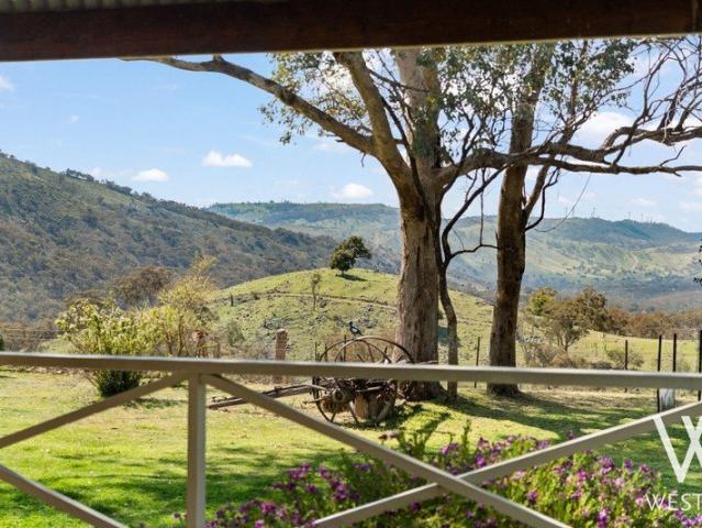 Cottage for sale in Lower Wallaby, Bathurst Regional Council