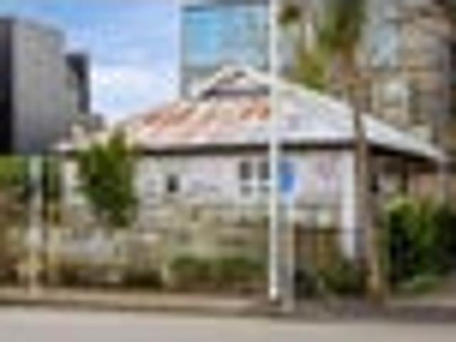 House for sale in Christchurch Central, Linwood-Central-Heathcote Community