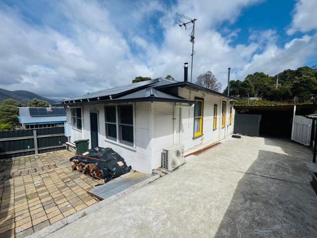 House for sale in Rosebery, Tasmania
