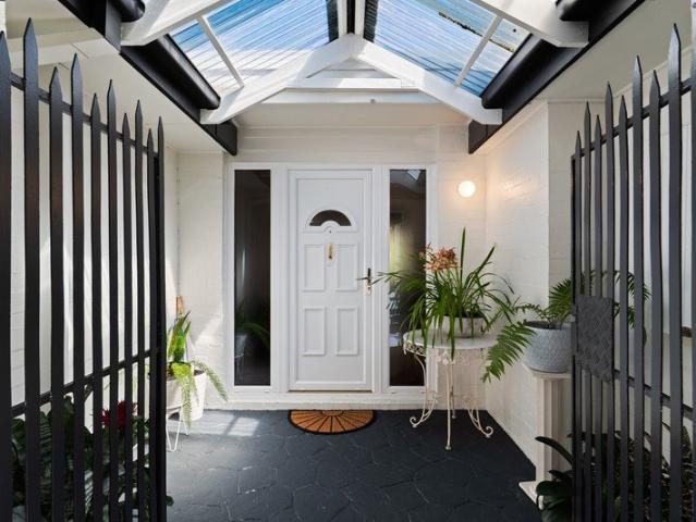 House for sale in Vermont, Melbourne