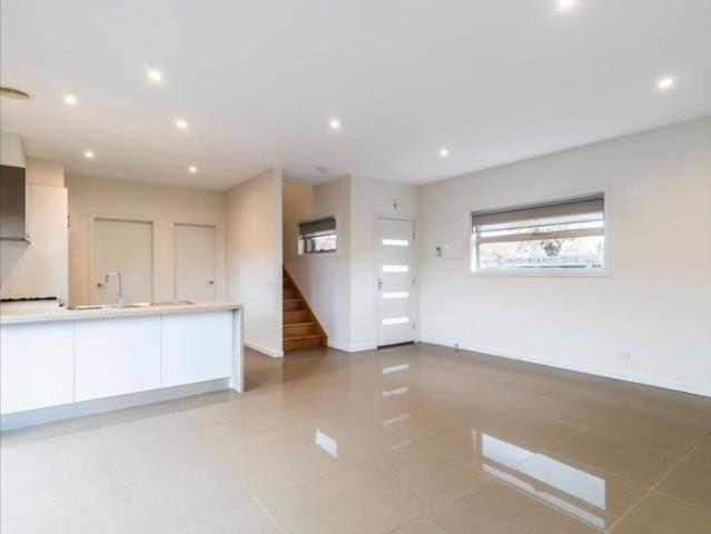 Townhouse for rent in Camerons Creek, Victoria