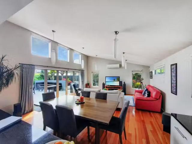 House for rent in Chaslands, Canterbury