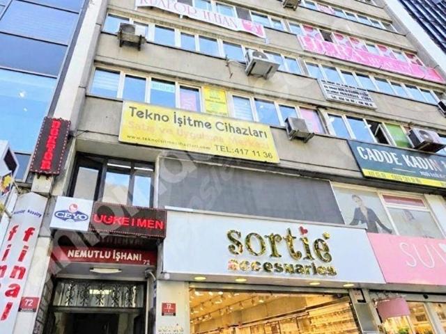 Ankara, Çankaya içerisinde satılık Dükkan