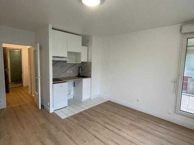 Studio location à Melun, Dammarie-les-lys