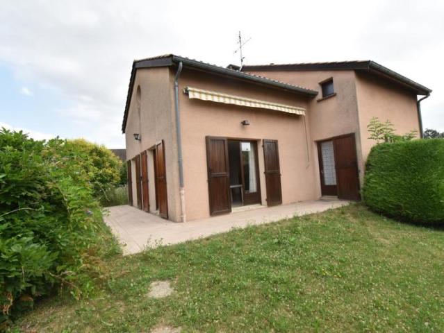 Maison vente à Mâcon, Sancé