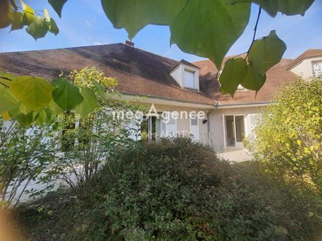 Villa vente à Montluçon, Néris-les-bains