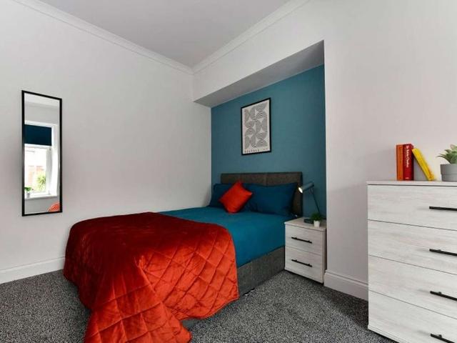 Room for rent in Briton Ferry