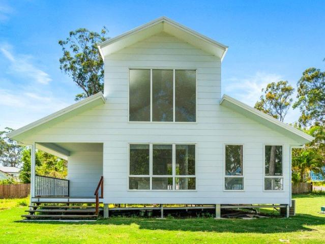 House for sale in Russell Island, Greater Brisbane