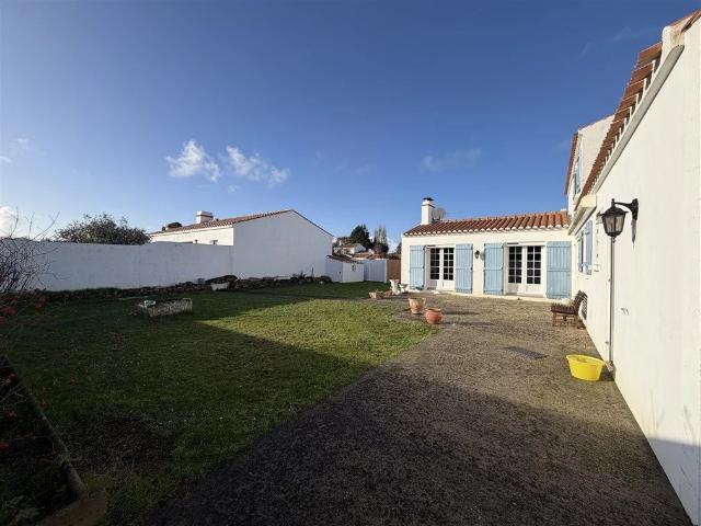 Maison vente à Château-Gontier, Epineux-le-seguin